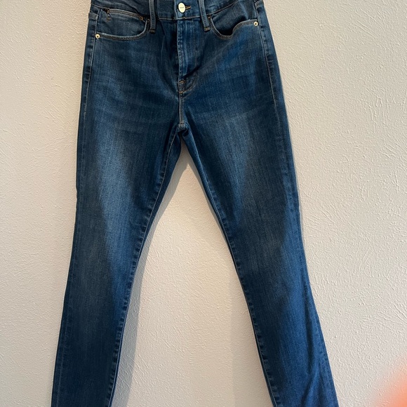 FRAME Le High Skinny jeans.
Pre-owned in excellent conditions - Picture 1 of 5